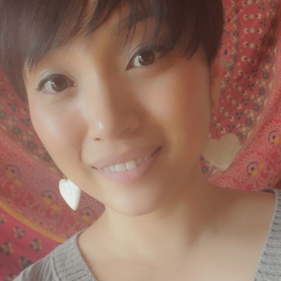 Meet your Posher, Priscilla - Picture 4 of 4